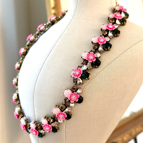 Gorgeous Vintage JCrew Crystal Statement Necklace - Picture 5 of 15